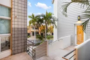 5004 64th Dr W, Bradenton, FL 34210 - Photo 9