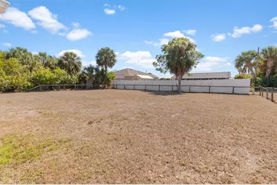 18019 Avonsdale Circle, Port Charlotte, FL 33948 - Photo 21