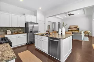 904 Riverscape St, Bradenton, FL 34208 - Photo 17