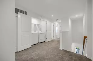 8592 Lunar Skye St, Sarasota, FL 34241 - Photo 29