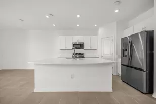 8592 Lunar Skye St, Sarasota, FL 34241 - Photo 11