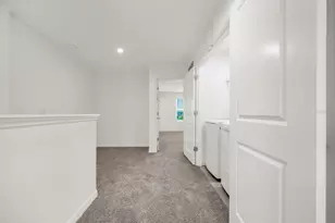 8592 Lunar Skye St, Sarasota, FL 34241 - Photo 31