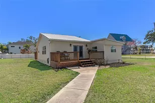 7272 Westwind St, Weeki Wachee, FL 34607 - Photo 31