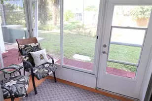 1807 Restful Dr, Bradenton, FL 34207 - Photo 11