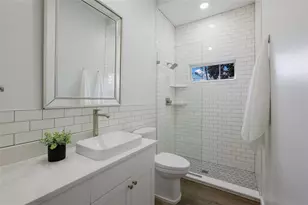 8009 Royal Birkdale Cir, Lakewood Ranch, FL 34202 - Photo 39