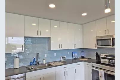 1709 N Tamiami Trail #A519, Sarasota, FL 34234 - Photo 3