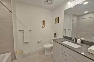 1709 N Tamiami Trl, Sarasota, FL 34234 - Photo 19