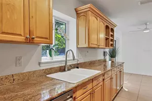 1792 Floyd St, Sarasota, FL 34239 - Photo 15