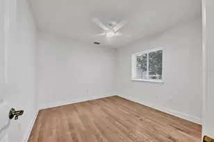 1792 Floyd St, Sarasota, FL 34239 - Photo 25