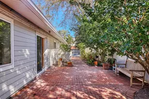 1792 Floyd St, Sarasota, FL 34239 - Photo 43