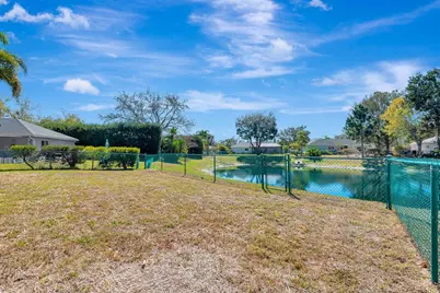 810 McArthur Avenue, Sarasota, FL 34243 - Photo 41