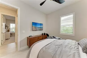 8048 Waterbend Trl, Sarasota, FL 34240 - Photo 39