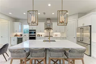 8048 Waterbend Trl, Sarasota, FL 34240 - Photo 19