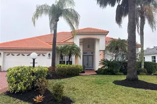 7207 39th Ln E, Sarasota, FL 34243 - Photo 1