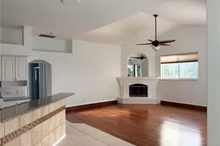 7207 39th Ln E, Sarasota, FL 34243 - Photo 13