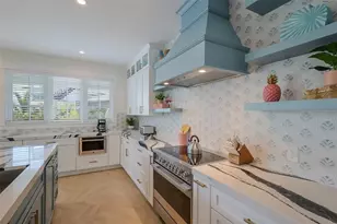 227 S Harbor Dr, Holmes Beach, FL 34217 - Photo 21