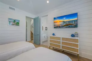 227 S Harbor Dr, Holmes Beach, FL 34217 - Photo 35