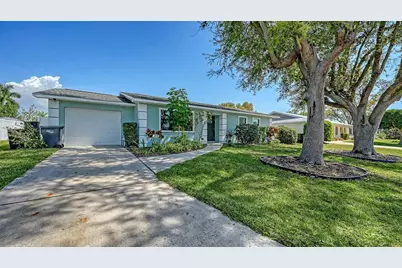 923 69th Street NW, Bradenton, FL 34209 - Photo 3