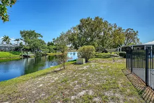 923 69th St NW, Bradenton, FL 34209 - Photo 51