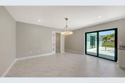 923 69th Street NW, Bradenton, FL 34209 - Photo 11