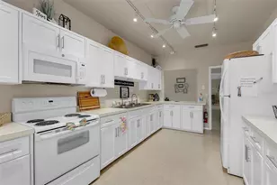 3215 Mercer Rd, Bradenton, FL 34207 - Photo 49