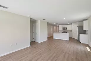 11113 37th Ave E, Palmetto, FL 34221 - Photo 13