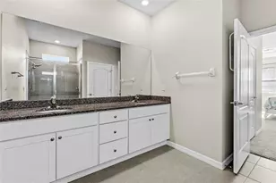 13808 Camden Crest Terrace, Bradenton, FL 34211 - Photo 7