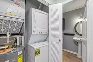 850 S Tamiami Trl, Sarasota, FL 34236 - Photo 17