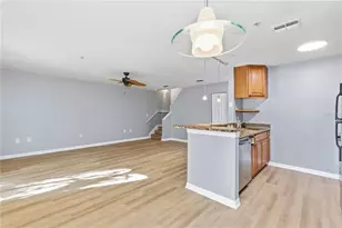 850 S Tamiami Trl, Sarasota, FL 34236 - Photo 11