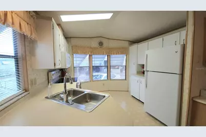 3275 26th Avenue E #160, Bradenton, FL 34208 - Photo 21