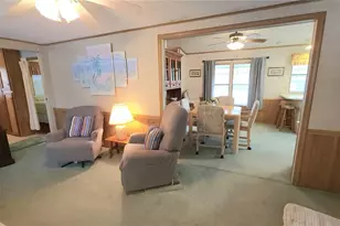 3275 26th Ave E, Bradenton, FL 34208 - Photo 9