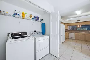 4577 Hidden View Pl, Sarasota, FL 34235 - Photo 29