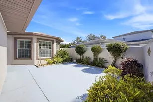 4577 Hidden View Pl, Sarasota, FL 34235 - Photo 3