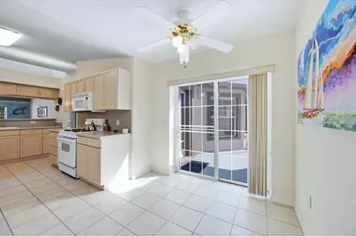 4577 Hidden View Place #21, Sarasota, FL 34235 - Photo 15