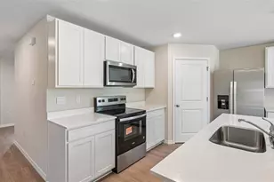12412 Hopscotch Ave E, Palmetto, FL 34221 - Photo 17