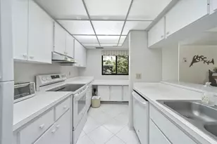 1711 Pelican Cove Rd, Sarasota, FL 34231 - Photo 3