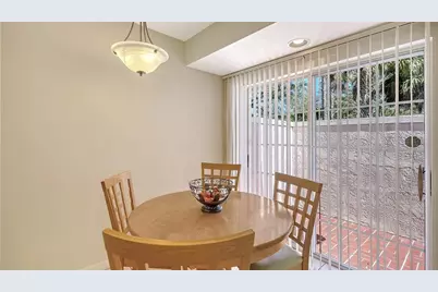 5521 Chanteclaire #21, Sarasota, FL 34235 - Photo 19