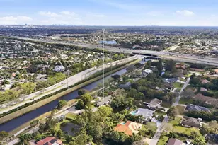 431 S Old Hiatus Rd Ave, Fort Lauderdale, FL 33325 - Photo 47