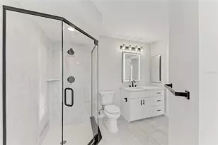 5328 Dominica Cir, Sarasota, FL 34233 - Photo 63