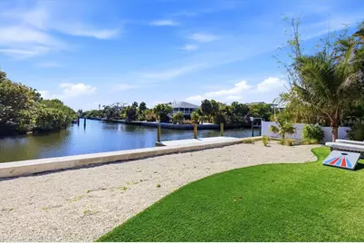 319 Tarpon Street, Anna Maria, FL 34216 - Photo 73