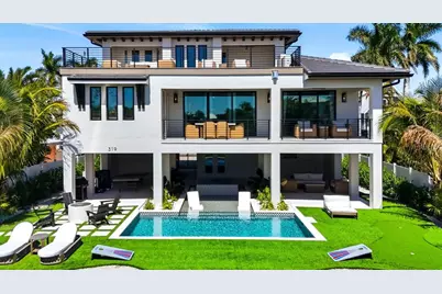 319 Tarpon Street, Anna Maria, FL 34216 - Photo 3