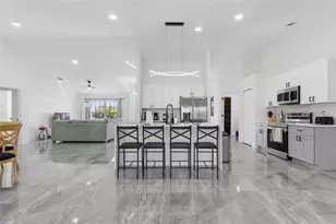 619 SW 26th Terrace, Cape Coral, FL 33914 - Photo 5