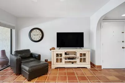 6157 Midnight Pass Road #E22, Sarasota, FL 34242 - Photo 11