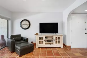 6157 Midnight Pass Rd, Sarasota, FL 34242 - Photo 11