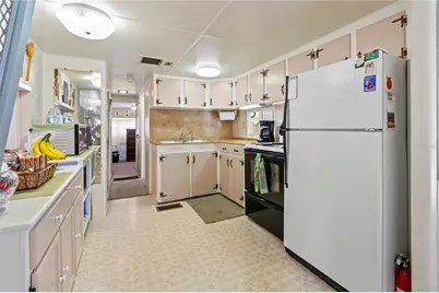 508 50th Avenue Plaza W, Bradenton, FL 34207 - Photo 9