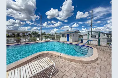 508 50th Avenue Plaza W, Bradenton, FL 34207 - Photo 35