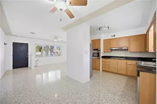 2244 Sunnyside Pl, Sarasota, FL 34239 - Photo 9