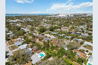 2244 Sunnyside Place, Sarasota, FL 34239 - Photo 37