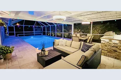 3567 65th Avenue Circle E, Sarasota, FL 34243 - Photo 5