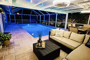 3567 65th Ave Cir E, Sarasota, FL 34243 - Photo 41